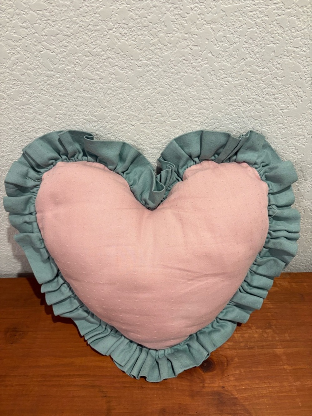 Source Unknown Pink Heart Pillow with Teal Ruffle
